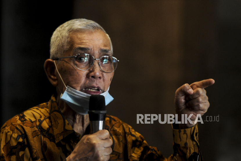 Wakil Presiden ke-6 RI Try Sutrisno 