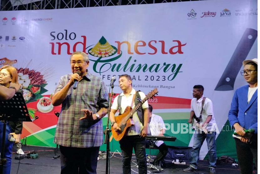 SBY-AHY sumbang lagu di acara Solo Indonesia Culinary Festival 2023, Sabtu (11/3/2023).