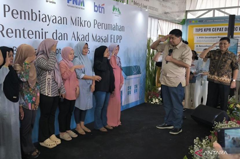 Pemerintah dorong pembiayaan mikro perumahan lawan praktik rentenir.