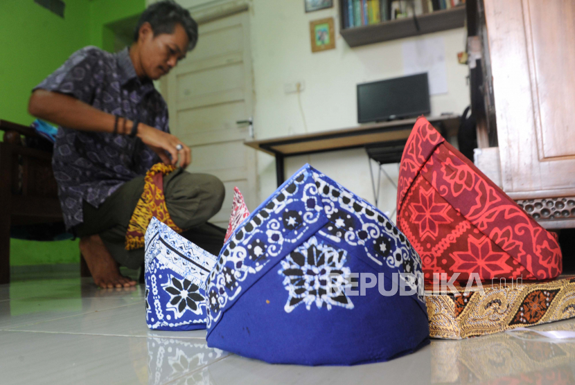Batik indigo (ilustrasi). DPW KBRI Tokyo perkenalkan batik indigo Indonesia.