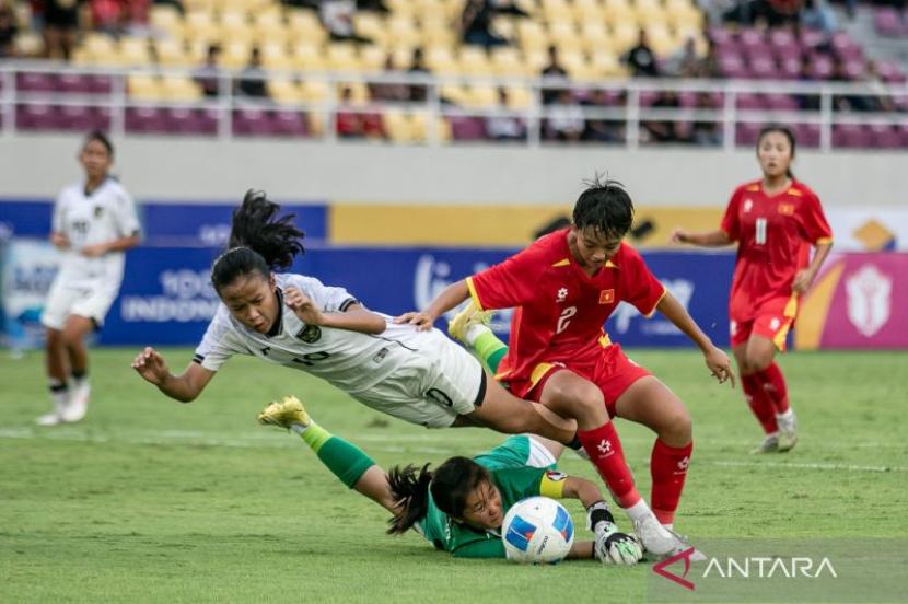 Erick Thohir Apresiasi Kejuaraan ASEAN U-16 Putri 2025 Berjalan Aman