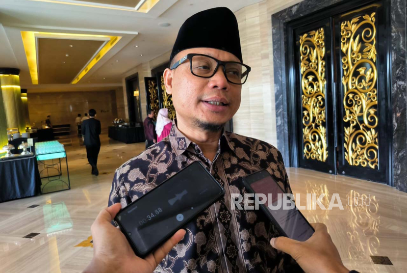 Direktur Pelayanan Haji Luar Negeri Kemenag, Subhan Cholid saat Rakernas Evaluasi Penyelenggaraan Ibadah Haji 1444 H/ 2023 M di Bandung pada Jumat (8/9/2023). 