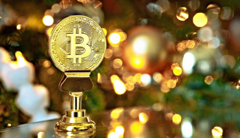 Natal Diprediksi Buat Harga Bitcoin Bergejolak, Ini Alasannya. (FOTO: Unsplash/AndrÃ© FranÃ§ois McKenzie)