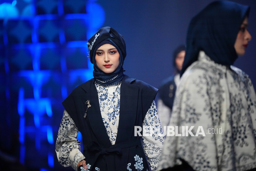 Intip Tren Fesyen Muslim Terkini di Jakarta Muslim Fashion Week