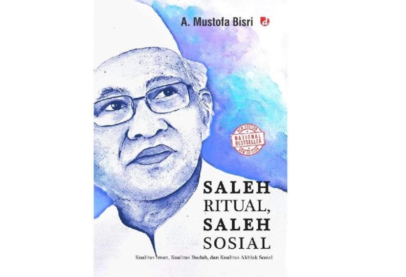 Melalui buku ini, Gus Mus memaparkan tentang makna kesalehan, yang tidak dikotomis membedakan antara habluminallah dan habluminannas.