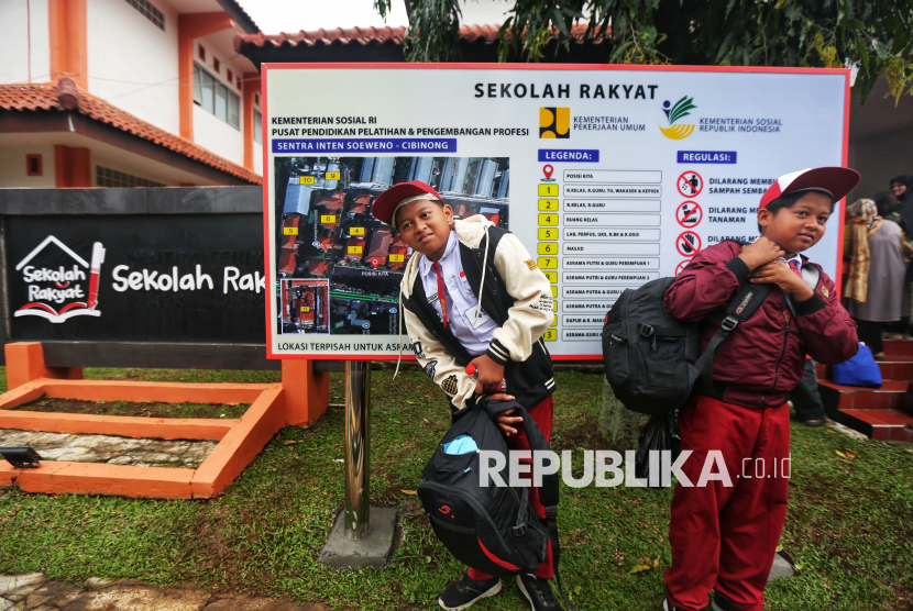 Riuh Rendah Hari Pertama Sekolah Rakyat dan Harapan Bagi Anak-Anak dari Keluarga Miskin