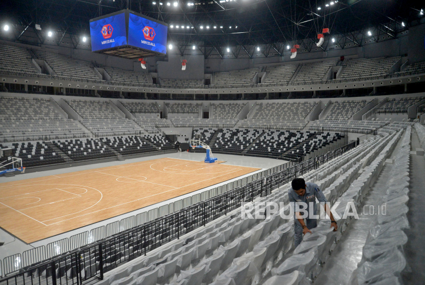 Suasana Indonesia Arena Gelora Bung Karno (GBK), Senayan, Jakarta, salah satu venue yang ditinjau delegasi FIVB untuk Piala Dunia Voli 2025. 