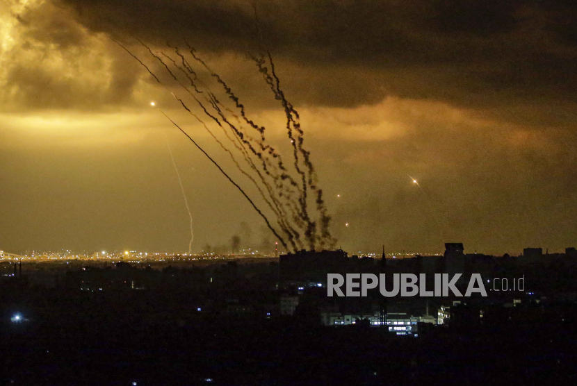 Israel telah menjatuhkan setara seperempat bom nuklir ke Jalur Gaza.