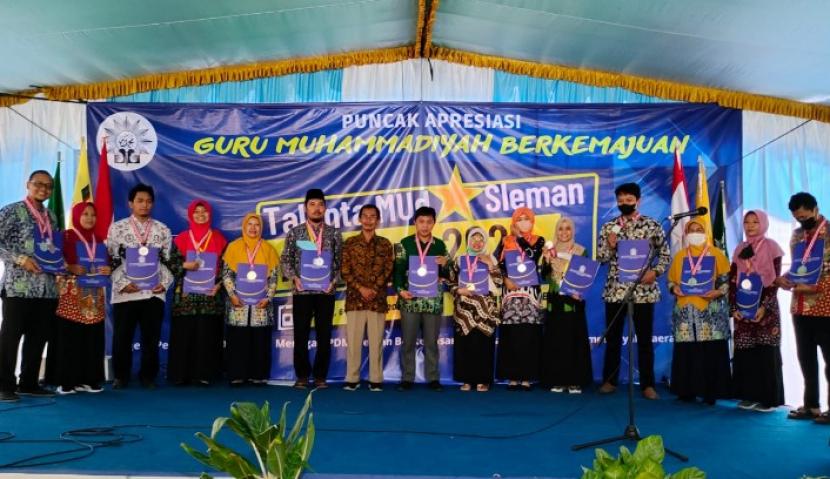 Puncak Apresiasi Guru Berkemajuan dan Talenta Muda - Suara Muhammadiyah