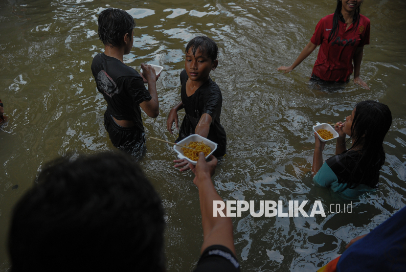 Sebanyak 35 RT di Jakarta Masih Tergenang hingga Selasa pagi