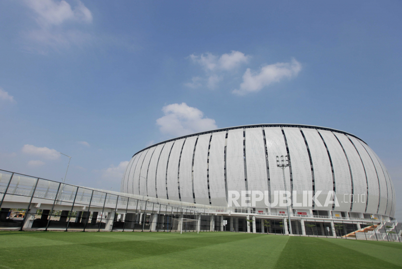 Suasana Jakarta International Stadium (JIS) di Tanjung Priok, Jakarta Utara, Selasa (4/7/2023). 