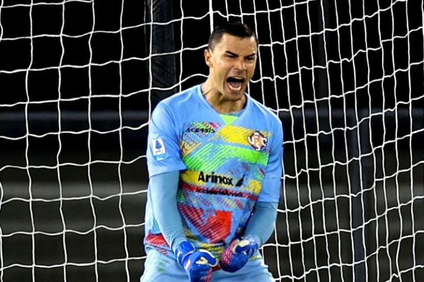 Emil Audero cemerlang, Cremonese vs Parma berakhir imbang tanpa gol.