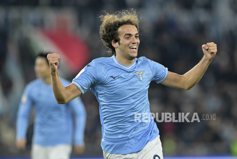 Gelandang Lazio Matteo Guendouzi 