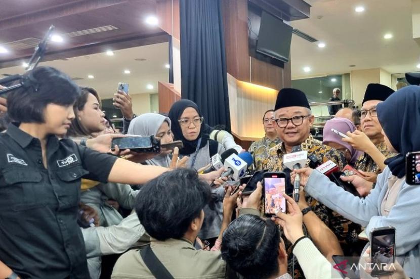 Kemendikdasmen Siapkan Beasiswa 150 Ribu Guru di 2026