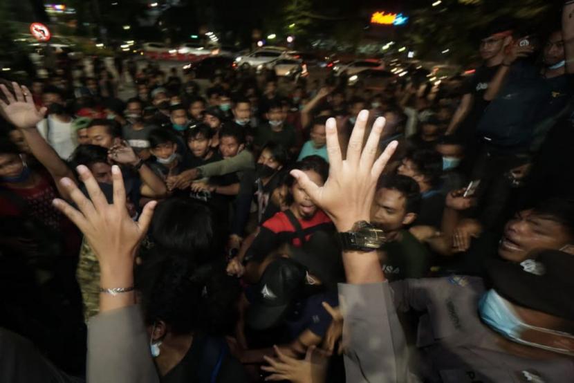 Kongres HMI XXXI di Surabaya Ricuh, 6 Orang Diamankan ke Polda Jatim