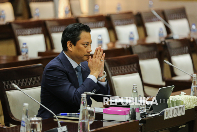 Sah! Komisi XI DPR Tetapkan Thomas Djiwandono Sebagai Deputi Gubernur Bank Indonesia