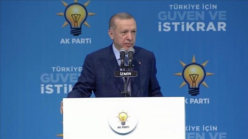 Presiden Turki Recep Tayyip Erdogan pada Kamis (9/6/2022) menegaskan bahwa pemilihan umum selanjutnya di Turki akan diadakan pada waktunya, pertengahan Juni tahun depan