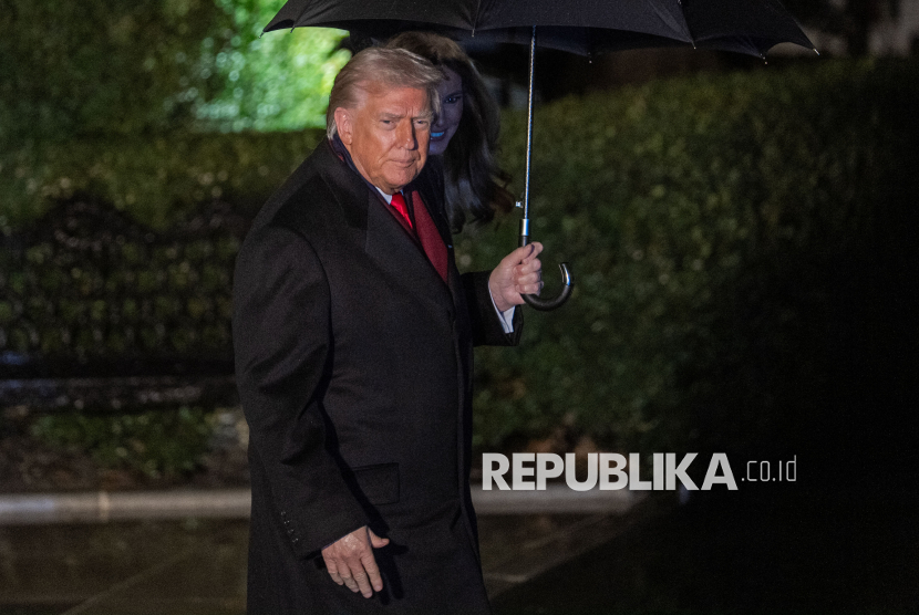 Usai 'Menculik' Maduro, Kini Donald Trump Mengeklaim Jadi Presiden Sementara Venezuela