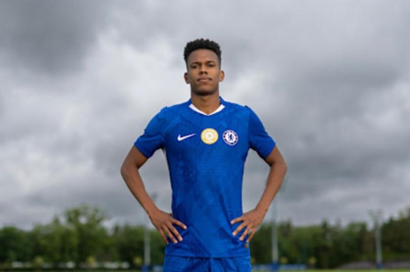 Chelsea resmi umumkan Estevao Willian sebagai pemain baru.