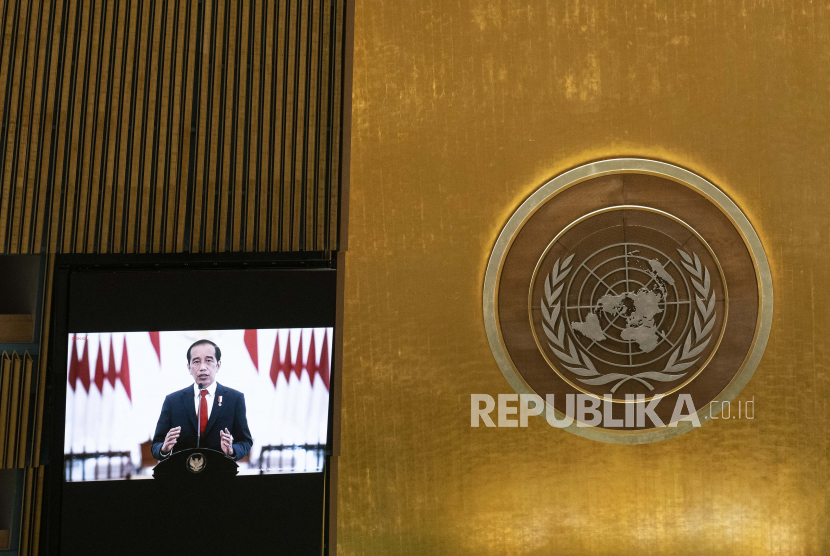 Presiden Indonesia Joko Widodo dari jarak jauh berpidato di Sidang Majelis Umum PBB ke-76 melalui rekaman video Rabu, 22 September 2021.