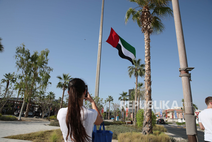 Bendera Uni Emirat Arab. Konferensi menteri Organisasi Perdagangan Dunia (WTO) akan digelar di Abu Dhabi, Uni Emirat Arab (UEA) pada Februari 2024. 