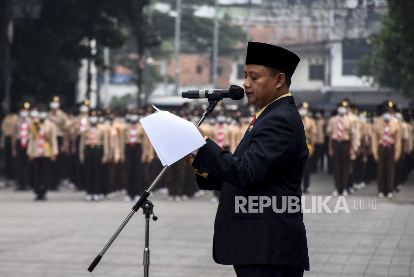 Wakil Gubernur Jawa Barat Uu Ruzhanul Ulum 
