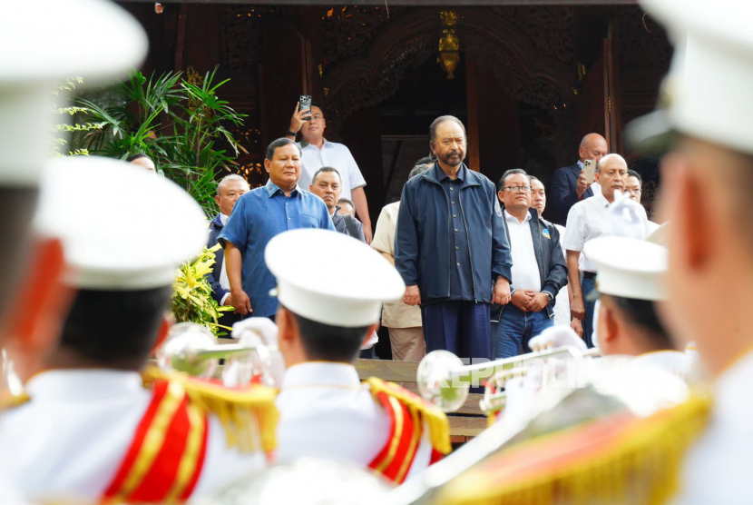 Ketua Umum Partai Nasdem, Surya Paloh menemui Ketua Umum Partai Gerindra, Prabowo Subianto di Padepokan Garuda Yaksa, Kabupaten Bogor, Ahad (5/3). (Partai Gerindra). 