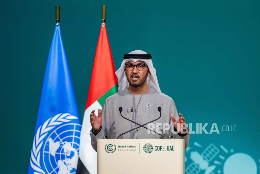 Presiden COP 28 Sultan Al Jaber menjelaskan salah satu poin penting dalam COP 28 kemarin adalah mendorong mobilisasi investasi maupun isu mitigasi iklim ke negara bagian selatan.
