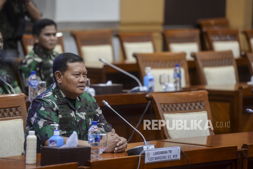 Kepala Staf TNI Angkatan Laut (KSAL) Laksamana Yudo Margono. Calon Panglima TNI Laksamana Yudo Margono dinilai mampu atasi masalah TNI.