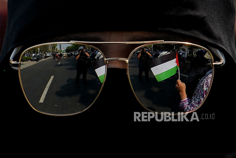 Julid fi sabilillah netizen Indonesia membuat sejumlah tentara Israel meminta maaf.