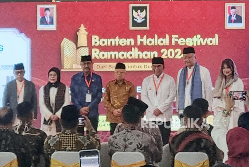 Wakil Presiden (Wapres) RI Maruf Amin secara resmi membuka acara Banten Halal Festival Ramadan 2024 pada Selasa (2/4/2024). 