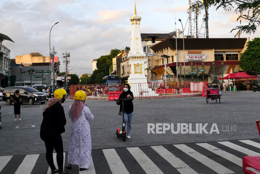 Satpol PP Siap Bubarkan Pesta Kembang Api di Titik Nol Yogyakarta (ilustrasi).