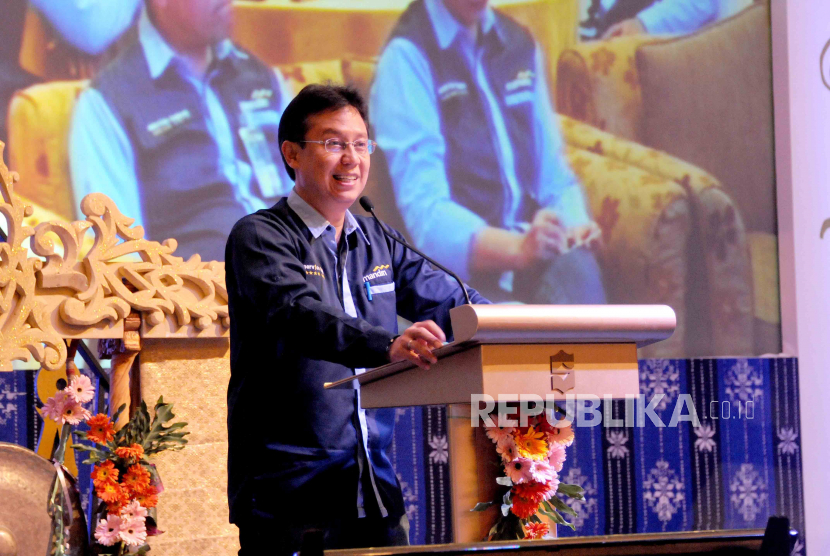 Menteri Kesehatan (Menkes) Budi Gunadi Sadikin melakukan sidak kesiapan RSUP Fatmawati dan RSUD Pasar Minggu dalam menangani virus corona SARS-CoV2 (COVID-19) pada Senin (28/12). Sebelumnya Menkes juga melakukan sidak ke RSUPN Cipto Mangunkusumo, Jakarta pada Jumat (25/12). 