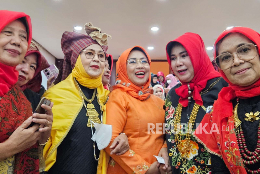 Anggota DPD RI Sylviana Murni (tengah) di Gedung Nusantara V Kompleks Parlemen Senayan, Jakarta Pusat, Sabtu (24/6/2023). 