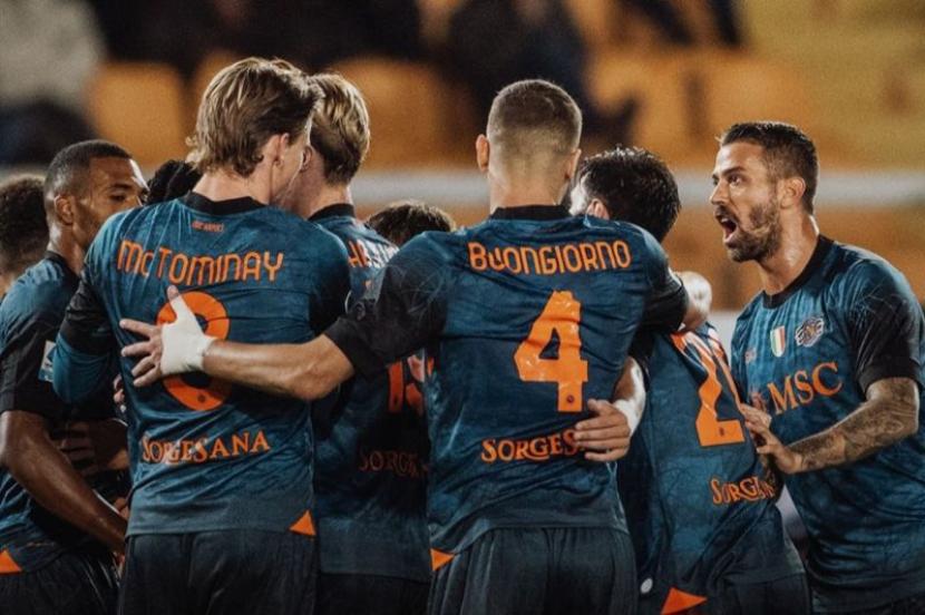 Napoli Tekuk Lecce 1-0, Pertahankan Puncak Klasemen Serie A