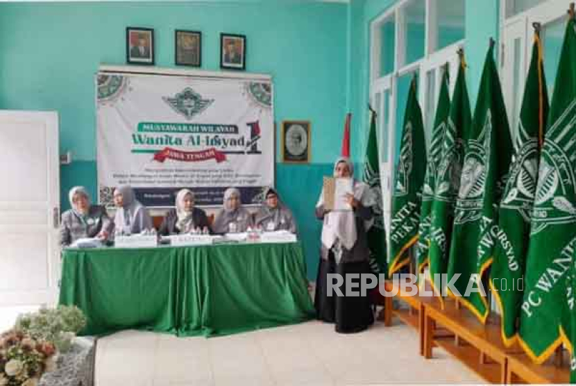 Pengurus Wilayah Wanita Al-Irsyad Jawa Tengah mengadakan acara Musyawarah Wilayah (Muswil) ke-1 Wanita Al-Irsyad pada 9-10 Desember 2023. 