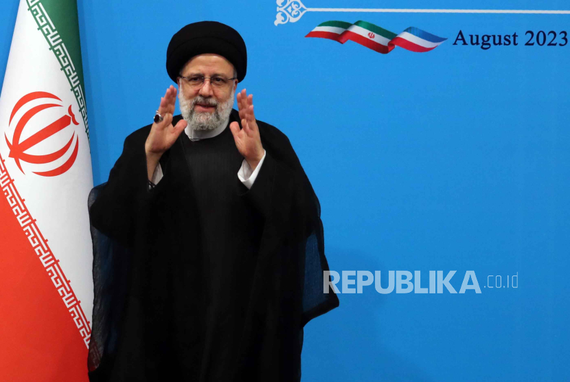 Presiden Iran, Ebrahim Raisi telah memperingatkan Arab Saudi agar tidak membuat kesepakatan apa pun dengan Israel. 