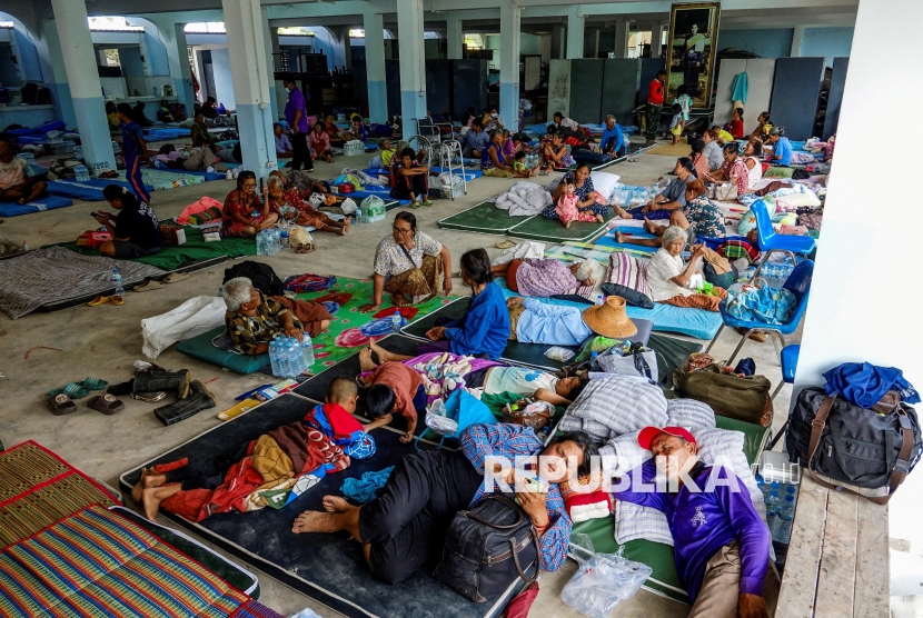 Ratusan Warga Thailand Mengungsi Akibat Konflik di Perbatasan Thailand dan Kamboja