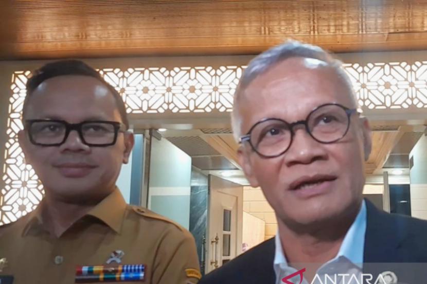 Komisi II-Kemendagri dorong pemda upayakan sumber alternatif untuk PAD.