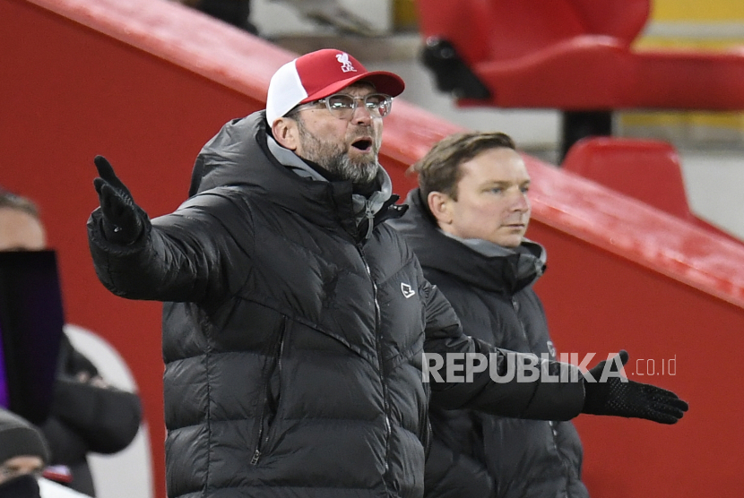  Reaksi manajer Liverpool Jurgen Klopp selama pertandingan sepak bola Liga Utama Inggris antara Liverpool FC dan Burnley FC di Liverpool, Inggris, 21 Januari 2021.