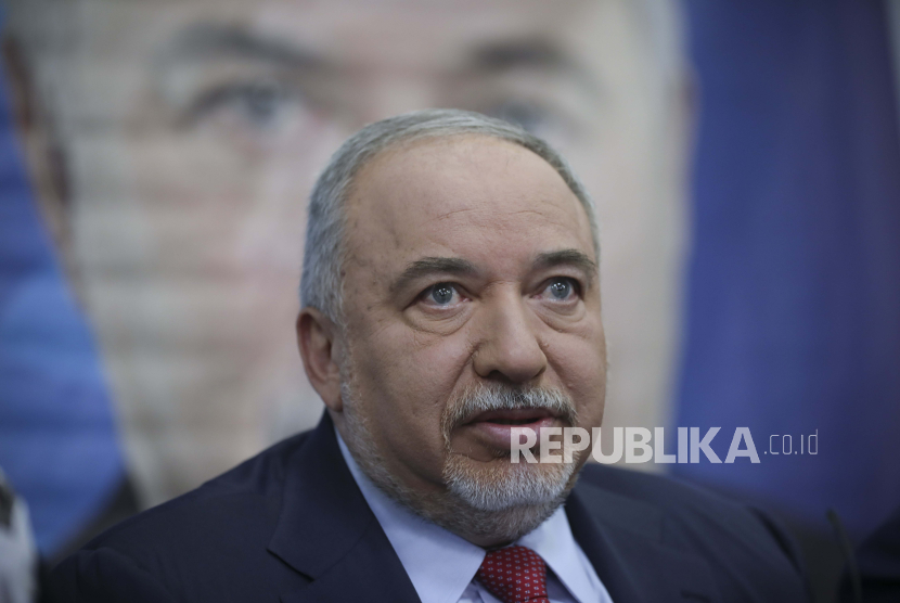  Politikus senior Israel Avigdor Lieberman.