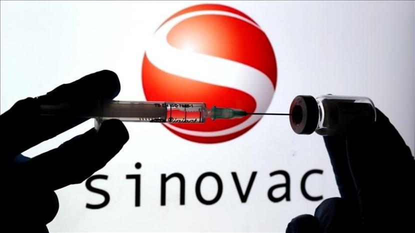 CoronaVac adalah vaksin kedua asal China sekaligus vaksin Covid-19 kedelapan yang mendapat lampu hijau dari WHO - Anadolu Agency