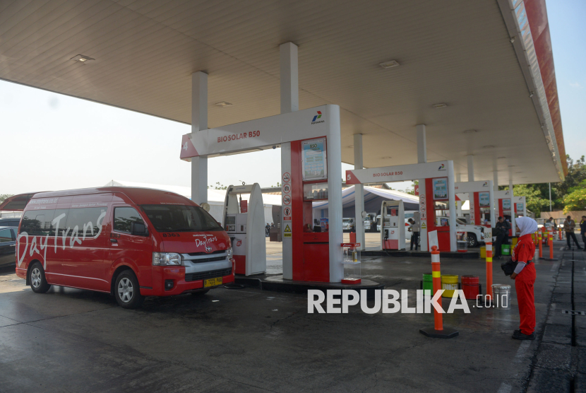 Selat Hormuz Pulih 50 Persen, Pasokan Minyak Dunia Berpeluang Kembali Lancar