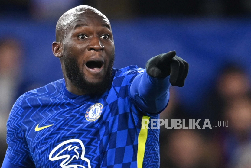  Reaksi pemain Chelsea Romelu Lukaku pada pertandingan leg pertama semifinal Piala Carabao Inggris antara Chelsea FC dan Tottenham Hotspur di London, Inggris, Kamis (6/1/2022) dini hari WIB.