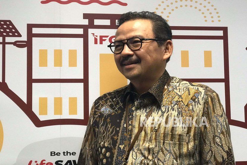 Direktur Utama Harjanto Tanuwidjaja berfoto di kantor baru IFG Life yang berada di Gedung CIMB Niaga, Jakarta, Selasa (21/2/2023). 