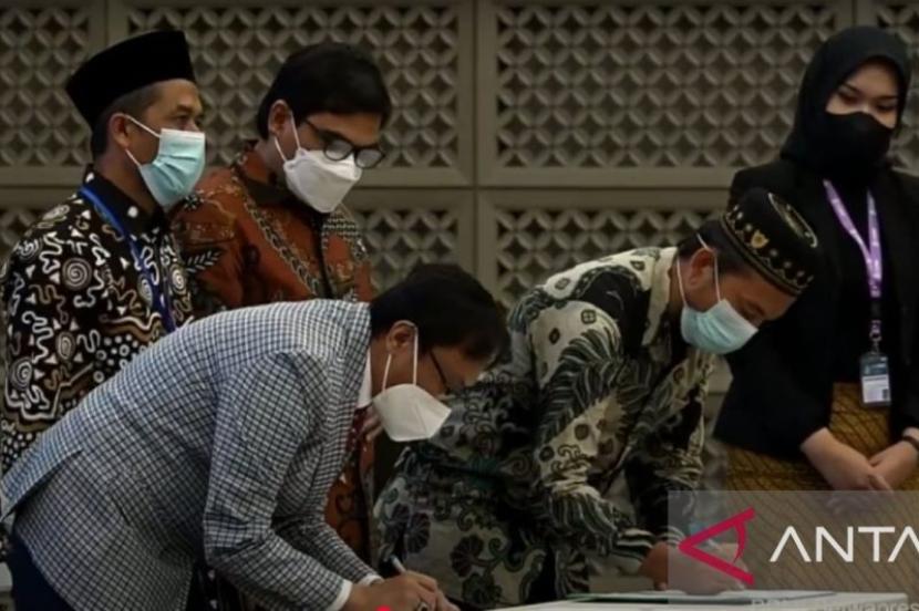 BPJPH menetapkan UNP sebagai lembaga pelatihan auditor halal.