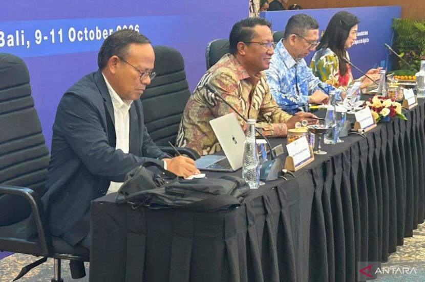 Menkum lanjutkan digitalisasi menyeluruh layanan kepegawaian pada 2027.