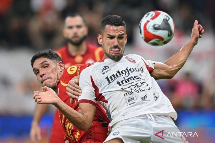 Pelatih Bali United sayangkan serangan balik terbuang percuma.