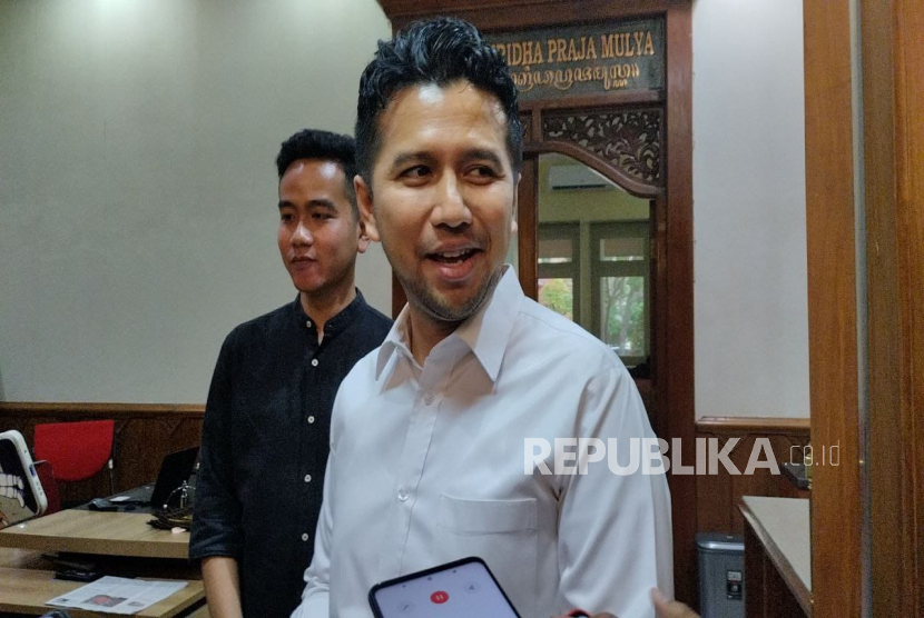 Kunjungan Wakil Gubernur Jawa Timur, Emil Dardak di Balaikota Solo, Jumat (20/1/2023).