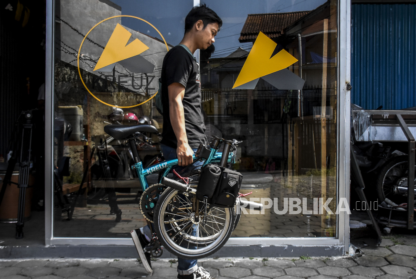 Proses Produksi Sepeda Lipat Kreuz  Brompton van Bandung 